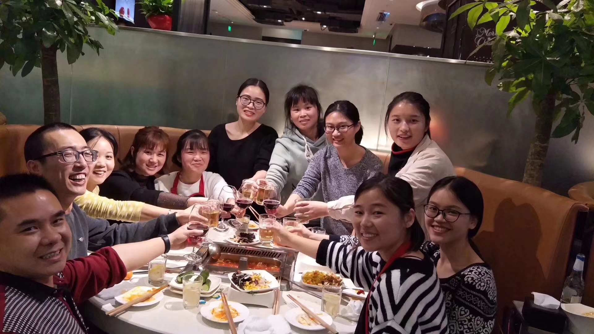 خدمة تكنولوجيا المعلومات والاتصالات SMT