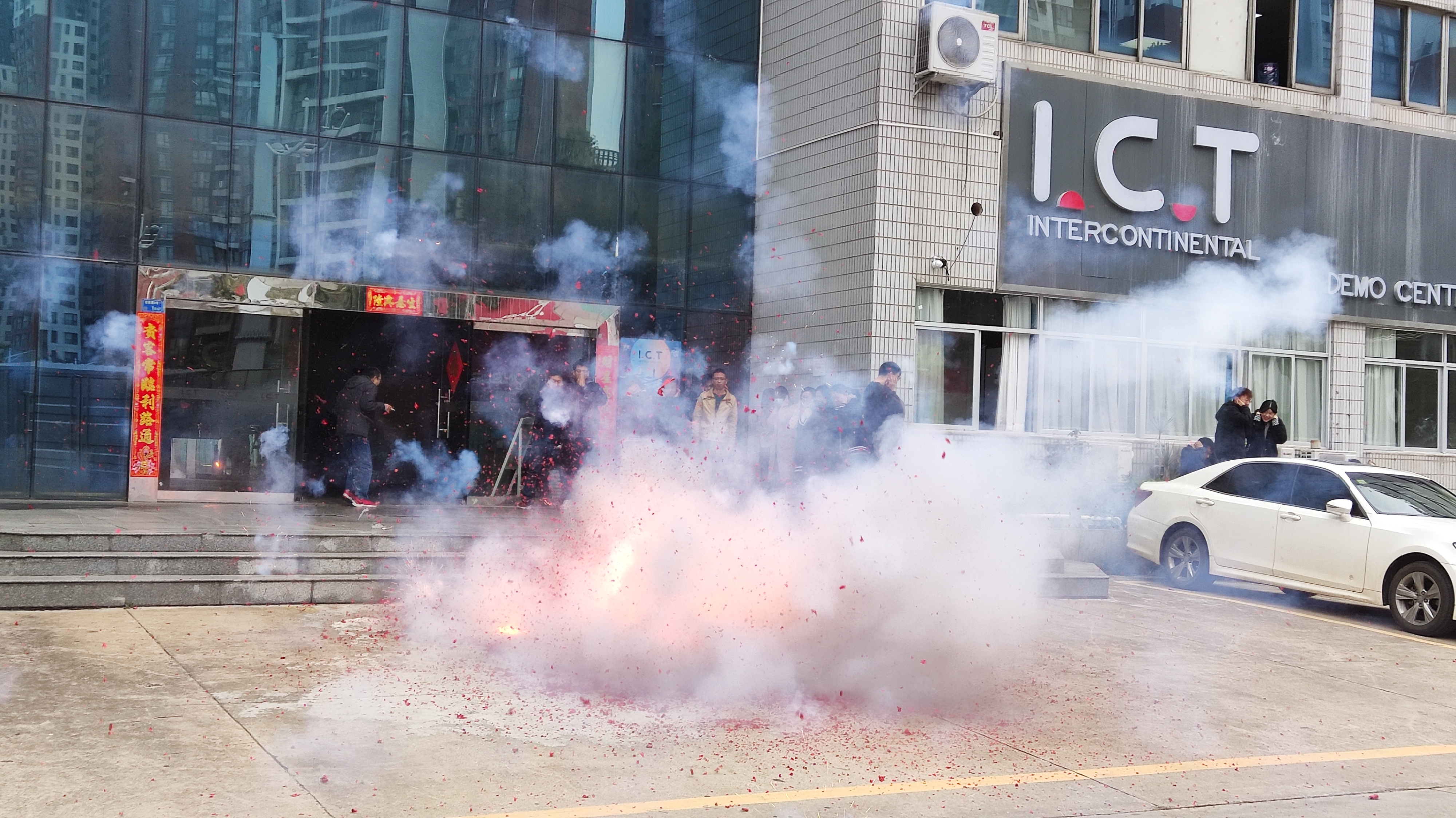 I.C.T Global Services خط إنتاج SMT