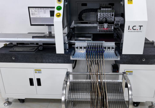 لتكنولوجيا المعلومات والاتصالات LED Mace and Place Machine