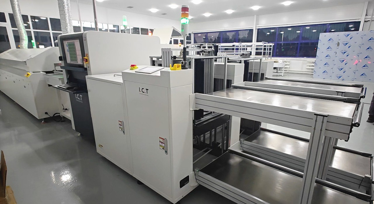 شراء المعدات أمر بسيط. بناء مصنع ليس كذلك.