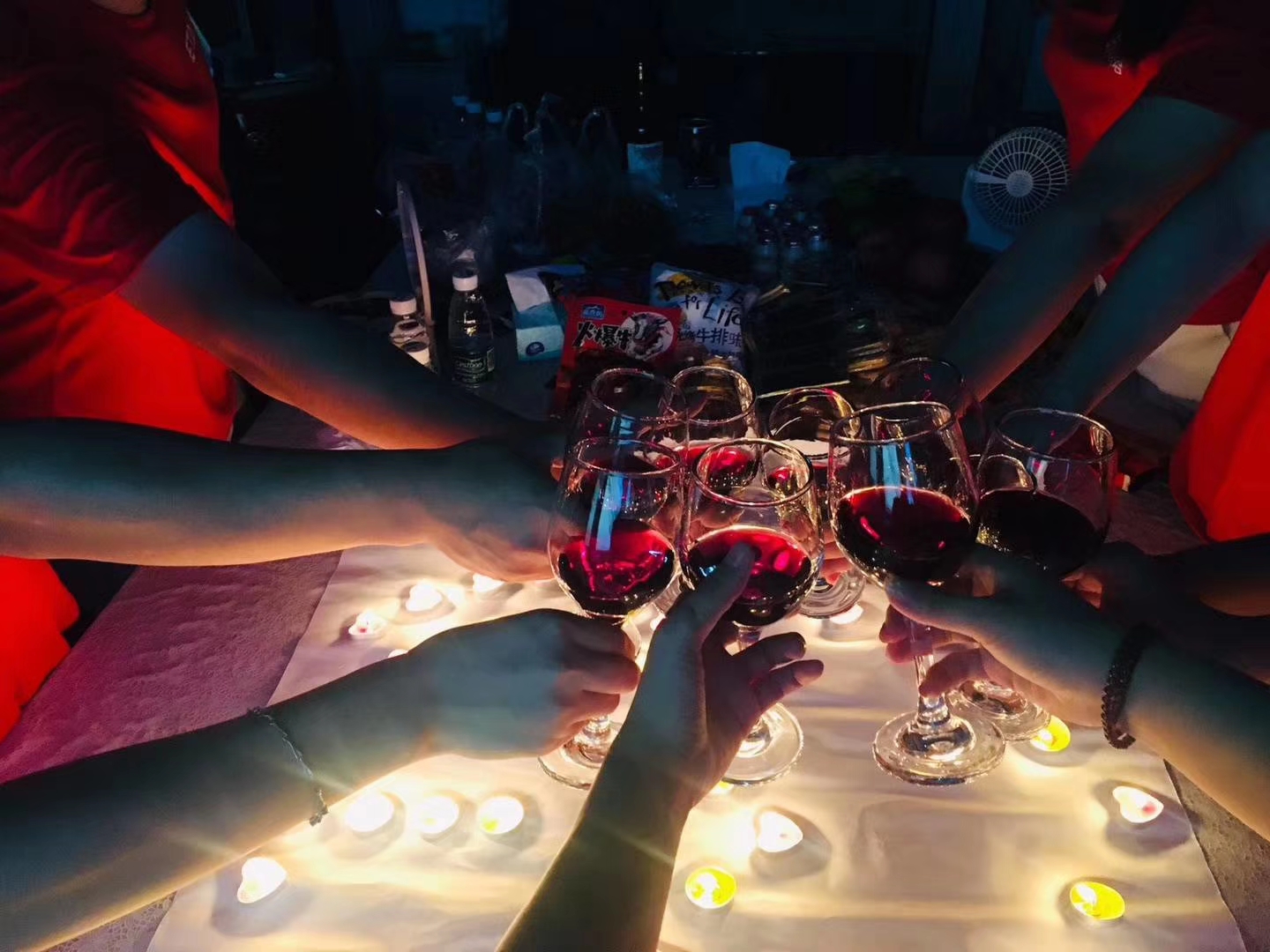 آلة SMT للخدمات العالمية لتكنولوجيا المعلومات والاتصالات