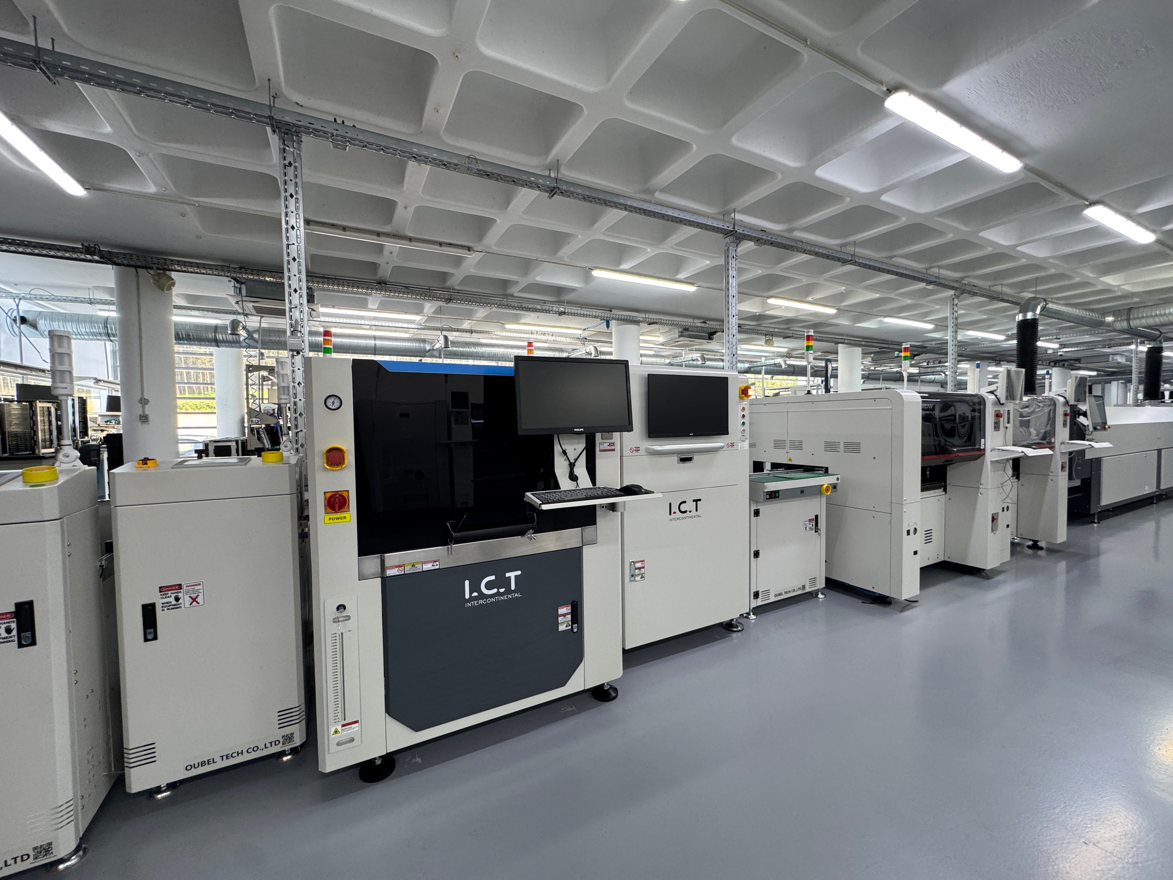 الدعم الفني لتكنولوجيا المعلومات والاتصالات SMT في البرتغال لإلكترونيات السيارات.jpg