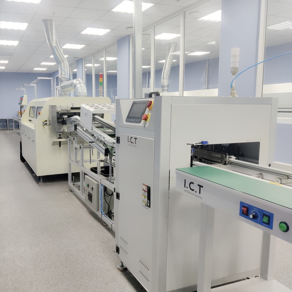 آلات لحام معدات لحام موجة ثنائي الفينيل متعدد الكلور ذات الكفاءة العالية